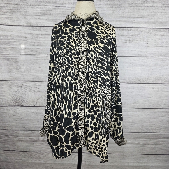 Dorman Tops - Dorman Vintage Animal Print Button-Up 100% Silk Blouse